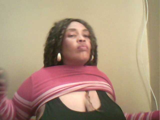 MyDDBOOBIES live cam on BongaCams