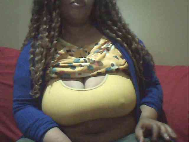 MyDDBOOBIES webcam