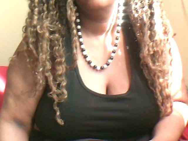 MyDDBOOBIES webcam