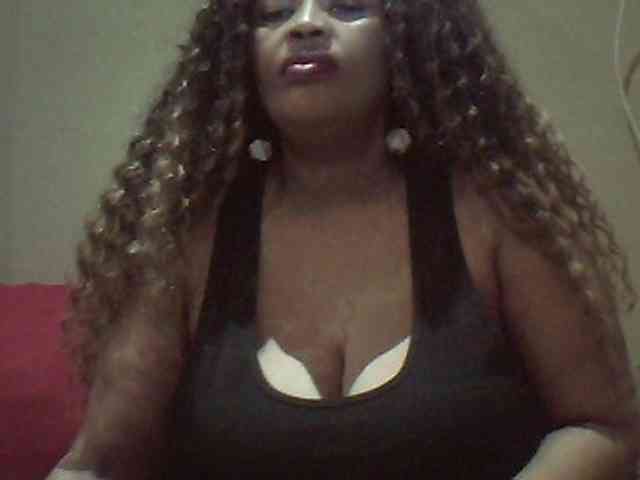 MyDDBOOBIES webcam