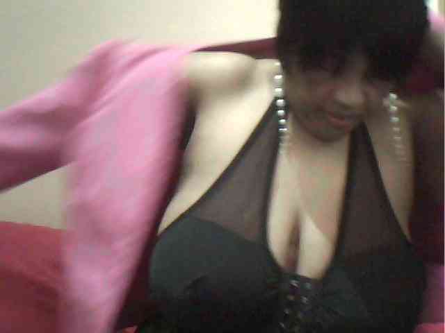 MyDDBOOBIES webcam