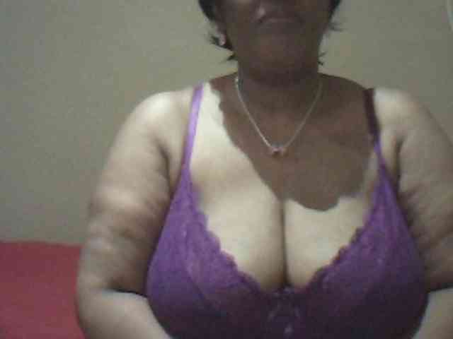 Modèle: MyDDBOOBIES