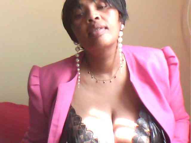 MyDDBOOBIES webcam