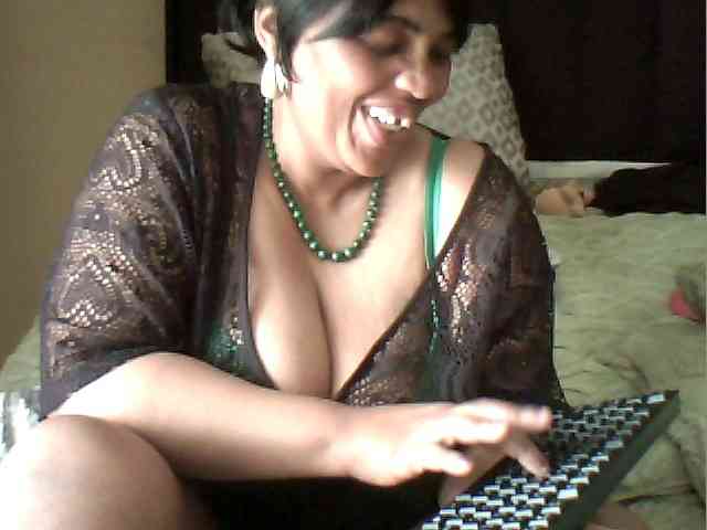 MyDDBOOBIES Live Webcam on BongaCams