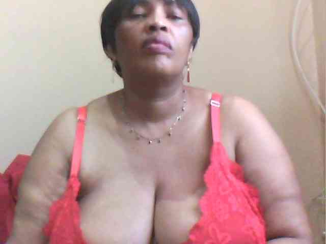 Modèle: MyDDBOOBIES