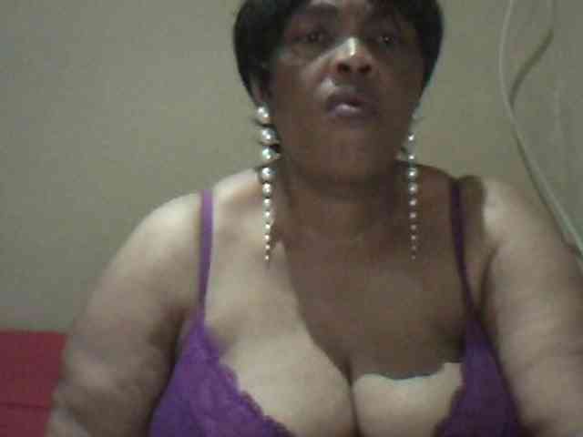 Modèle: MyDDBOOBIES