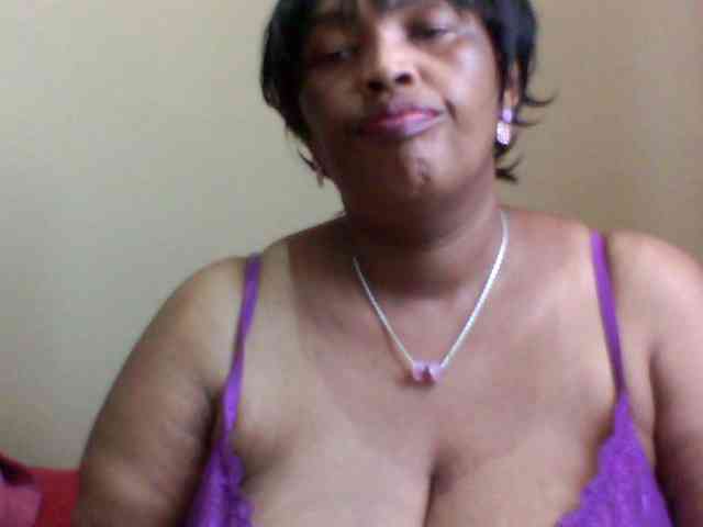 Modèle: MyDDBOOBIES