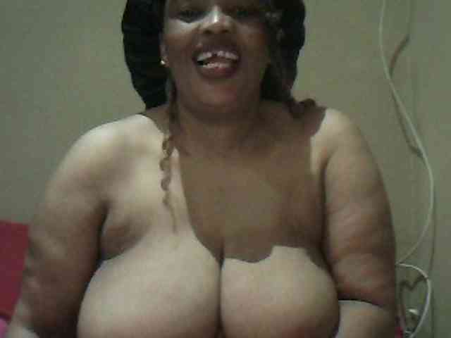 MyDDBOOBIES webcam
