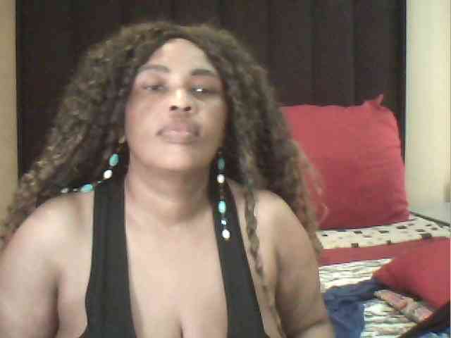 MyDDBOOBIES webcam