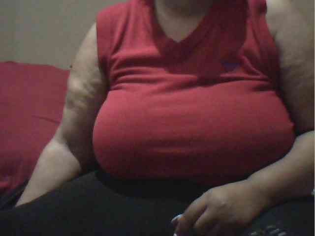 MyDDBOOBIES webcam