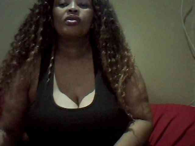 MyDDBOOBIES webcam