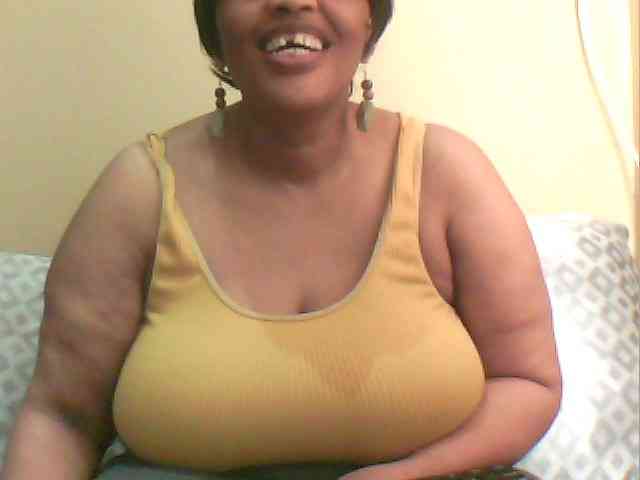 MyDDBOOBIES webcam