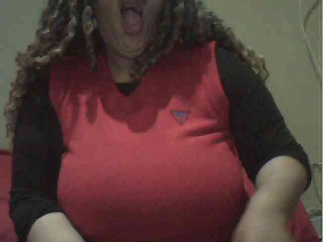 MyDDBOOBIES webcam