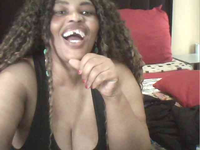 MyDDBOOBIES webcam