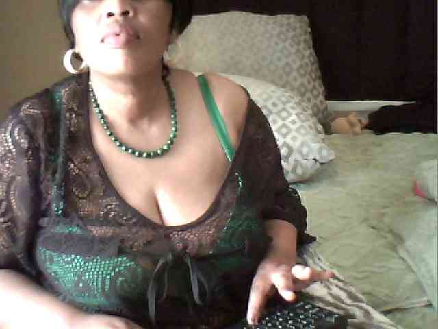 Modèle: MyDDBOOBIES