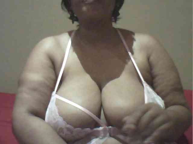 Modèle: MyDDBOOBIES