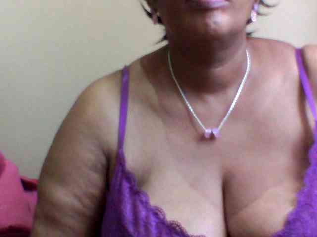 Modèle: MyDDBOOBIES