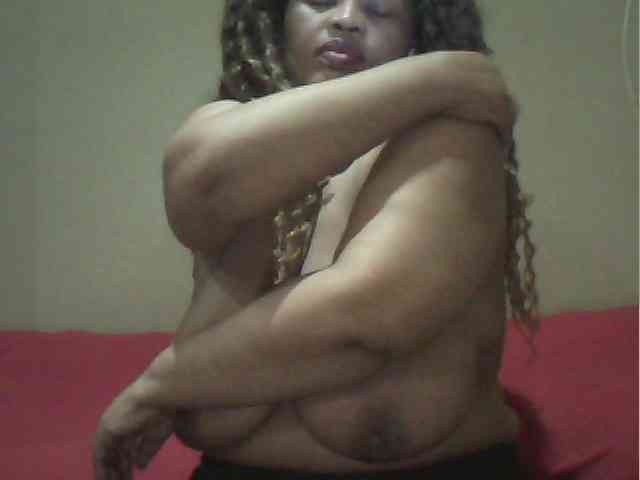 MyDDBOOBIES webcam