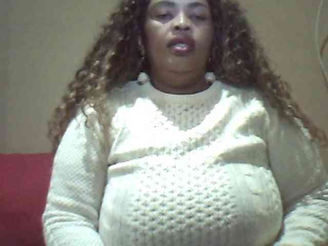 MyDDBOOBIES webcam