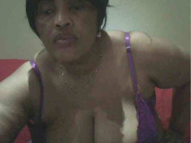 MyDDBOOBIES webcam