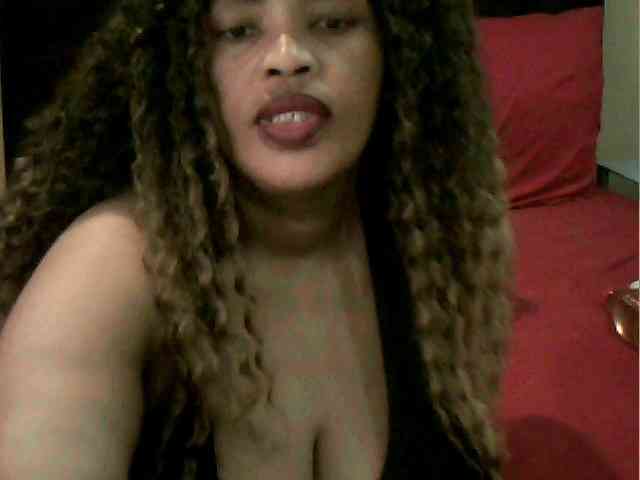 MyDDBOOBIES webcam