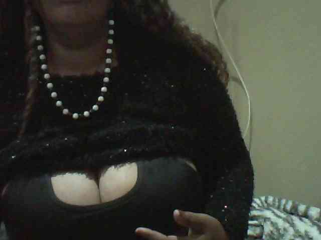 MyDDBOOBIES webcam