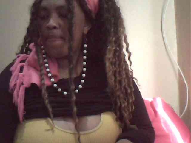 MyDDBOOBIES webcam