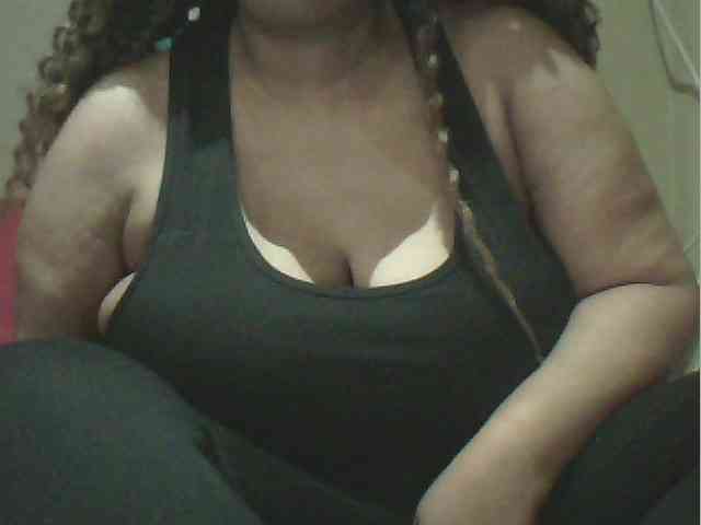 MyDDBOOBIES webcam