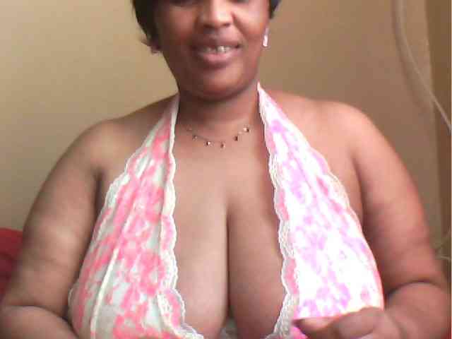 MyDDBOOBIES webcam