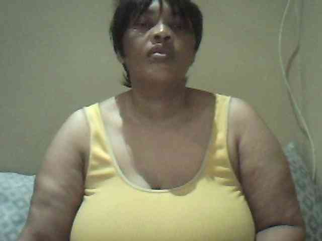 MyDDBOOBIES webcam