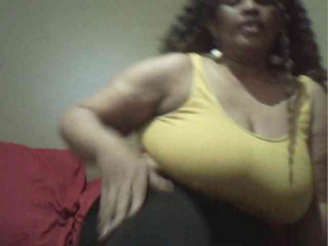 MyDDBOOBIES webcam