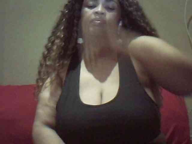MyDDBOOBIES webcam