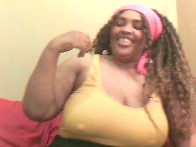 MyDDBOOBIES webcam