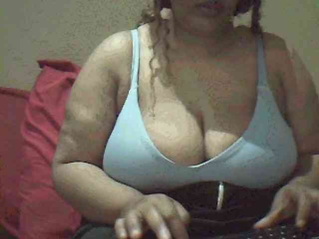 MyDDBOOBIES webcam