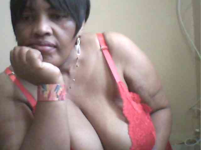 Modèle: MyDDBOOBIES