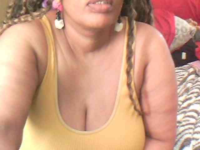MyDDBOOBIES webcam