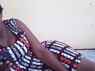 Sweetdiva2's Live Webcam