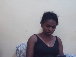 Sweetdiva2's Live Webcam