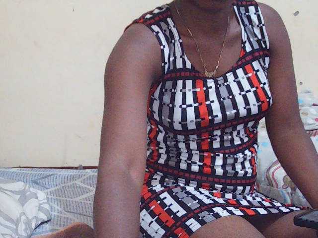 Sweetdiva2 live cam on BongaCams