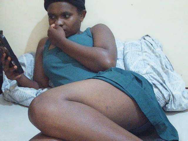 Sweetdiva2 webcam
