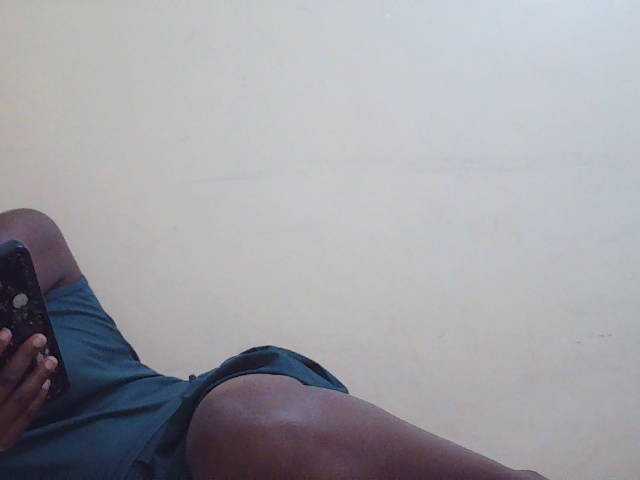 Sweetdiva2 live cam on BongaCams