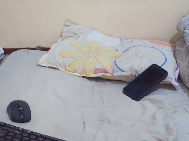 Sweetdiva2 live cam on BongaCams