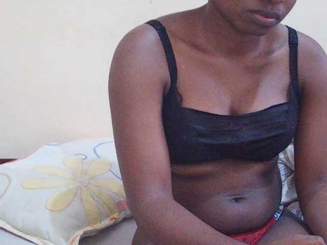 Sweetdiva2 Live Cam su BongaCams