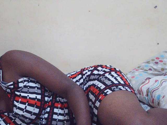 Sweetdiva2 live cam on BongaCams