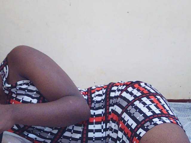 Sweetdiva2 live cam on BongaCams
