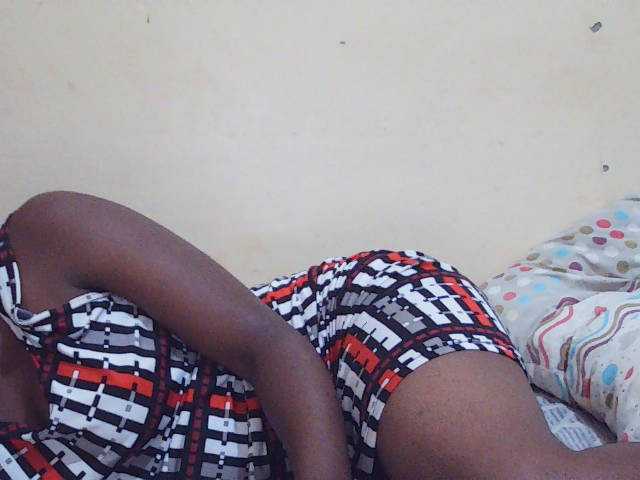 Sweetdiva2 live cam on BongaCams