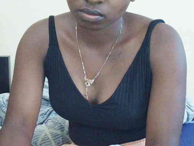 Sweetdiva2 webcam