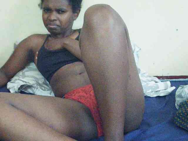 Sweetdiva2 webcam