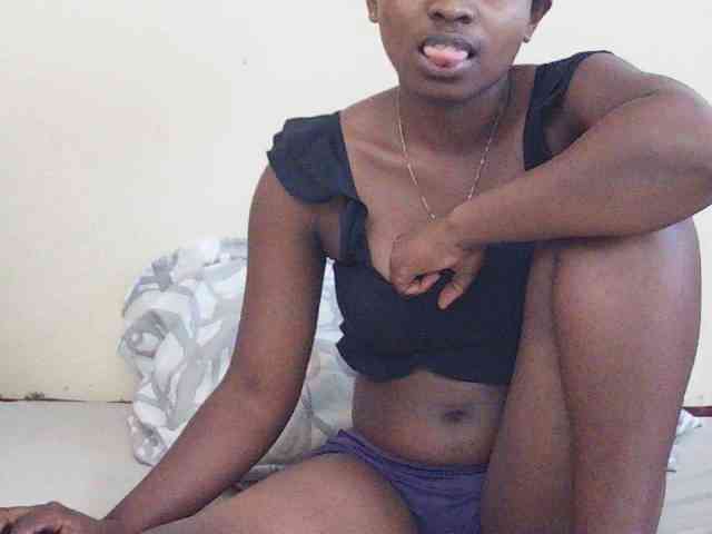 Sweetdiva2 webcam