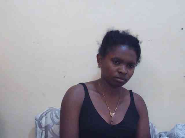 Sweetdiva2 webcam